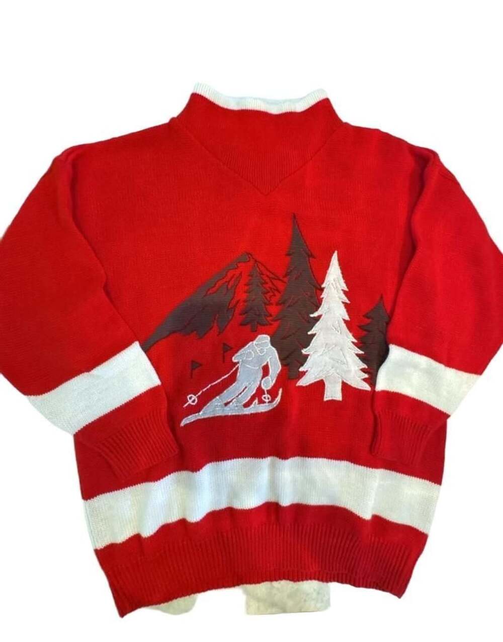 Oui Designer Collection Ski Sweater Size L Red Mountain Scene